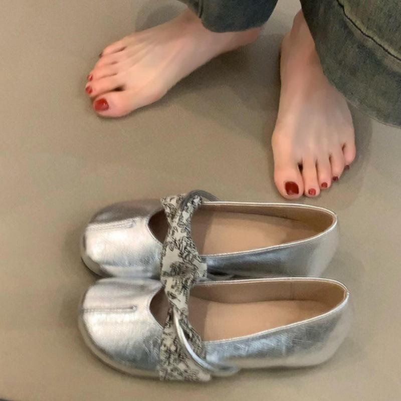 Soft Leather Version~ Genuine Leather French Flat Bottom Inner Height Increase Shallow Mouth Single Shoes Women's 2025 New Versatile Mary Jane Small L