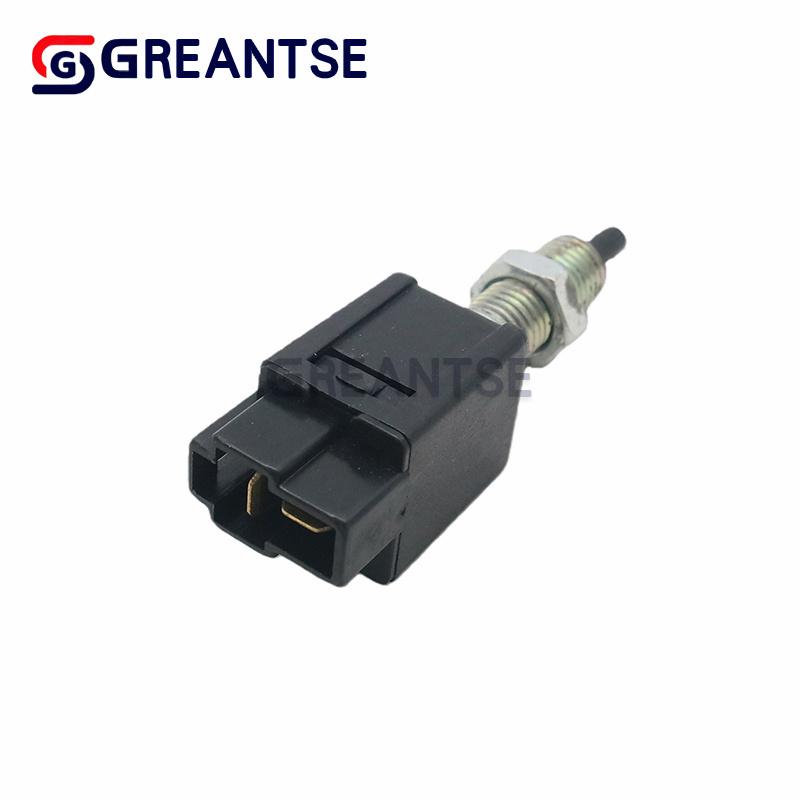 93810-22100 9381022100 Brake Pedal Position Switch For Hyundai Sonata NF Santa Fe Azera Kia Optima Sorento Car Accessories