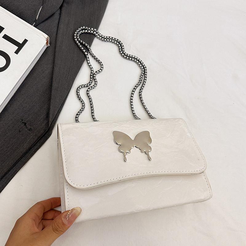 Crossbody Fashion Shoulder Bag With Butterfly Decoration And Chain Strap Design