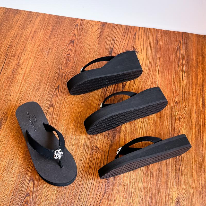 Fashion Shoes Glitter Slides Slippers Flat Women Heels Rubber Flip Flops Platform Fashion Shale Female Beach On A Wedge Jelly High Hawai