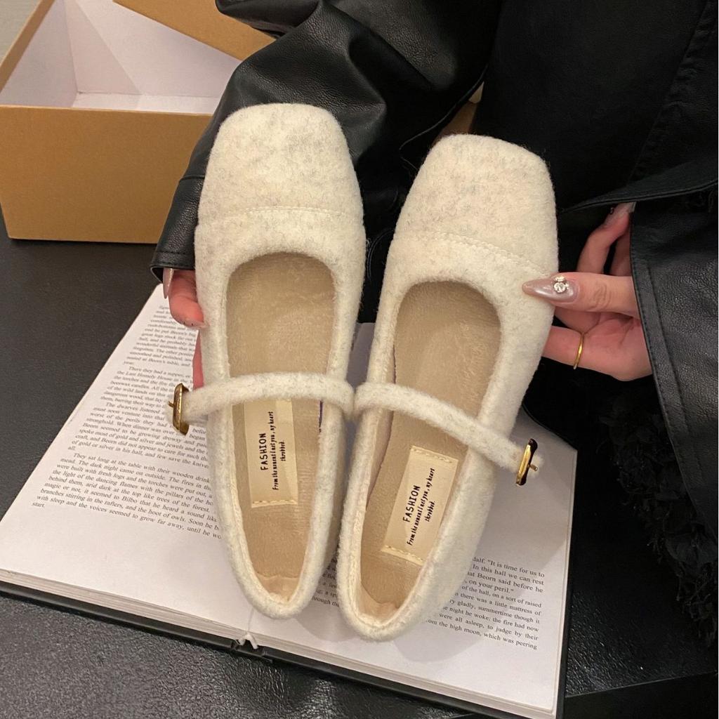 Gentle Fairy Mary Jane Shoes Girl 2025 New French Temperament Elegant Woolen Square Head Shallow Mouth Velvet Evening Shoes