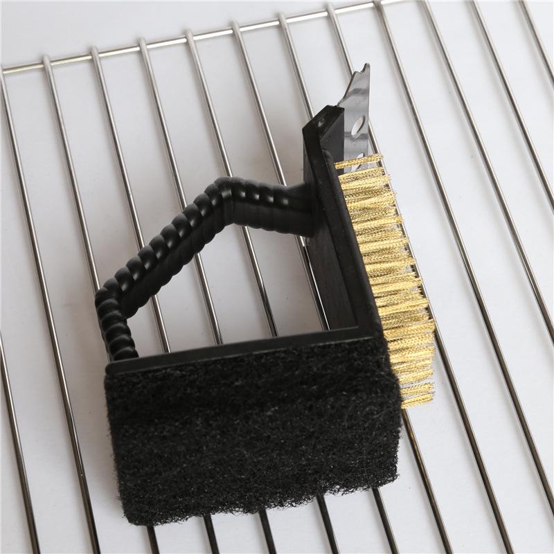 Triangle BBQ Grill Cleaning Brush with Steel and Copper Bristles and Small Scraper