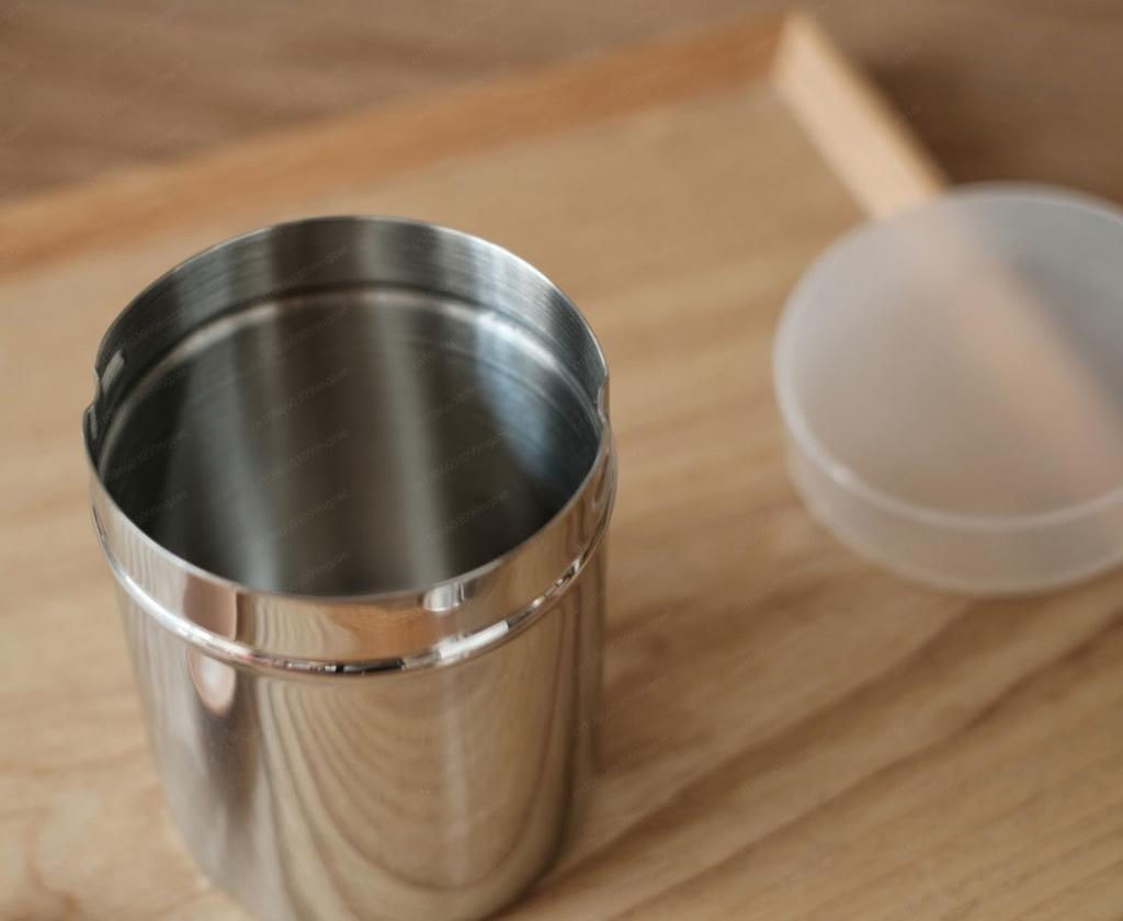 Export Single 304 Stainless Steel Dusting Cylinder Powder Sieve 30 Mesh with Mesh Dense Hole Duster Dusting Can Seasoning Bottle