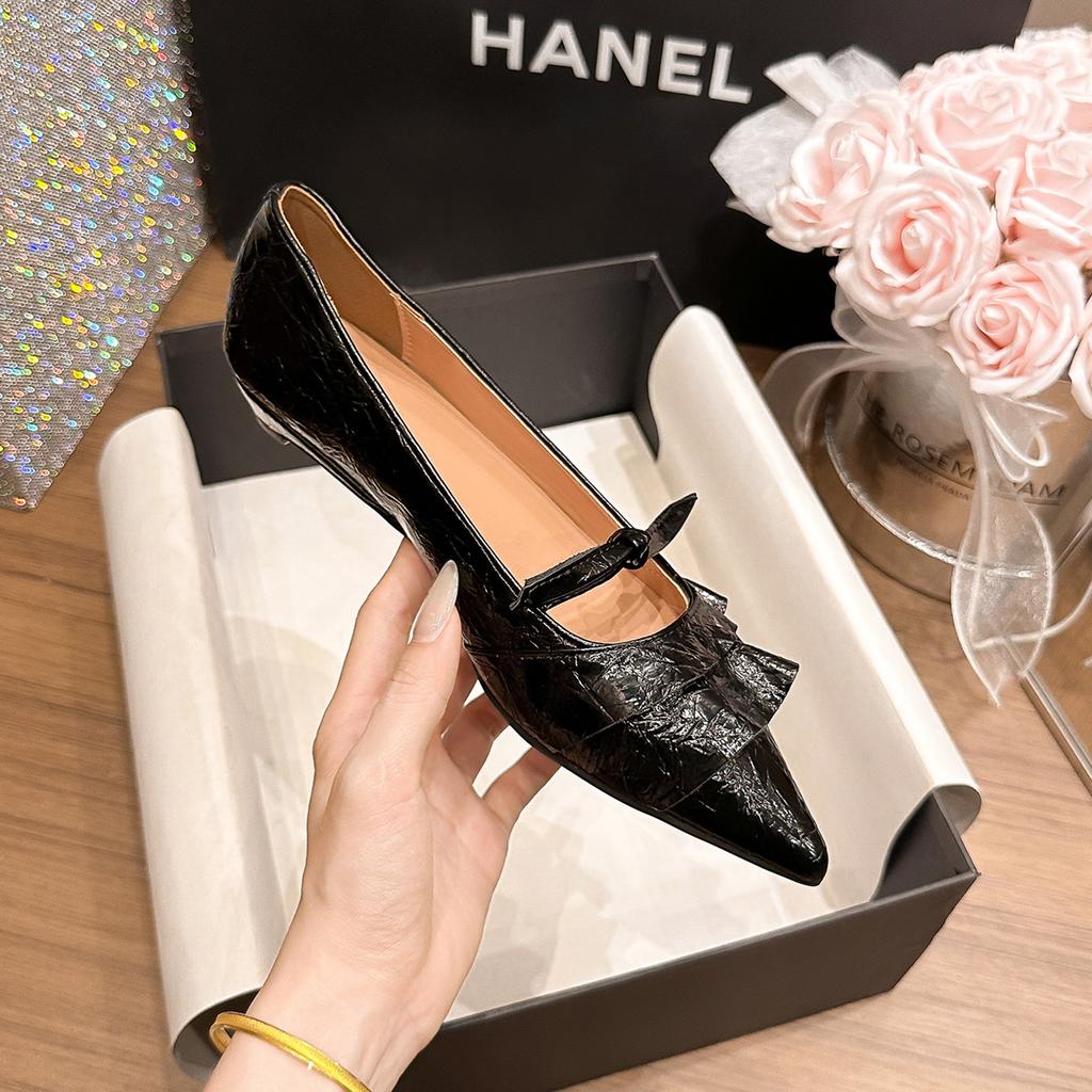 Fashion Flat Shoes for Women luxury 2025 New Spring Autumn Pointed Shallow Mouth Leather Comfortable Woman Shoes Ladies Work Shoes