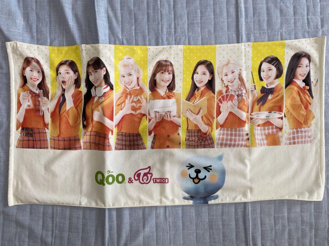 

[USED] TWICE Qoo collaboration bath towel