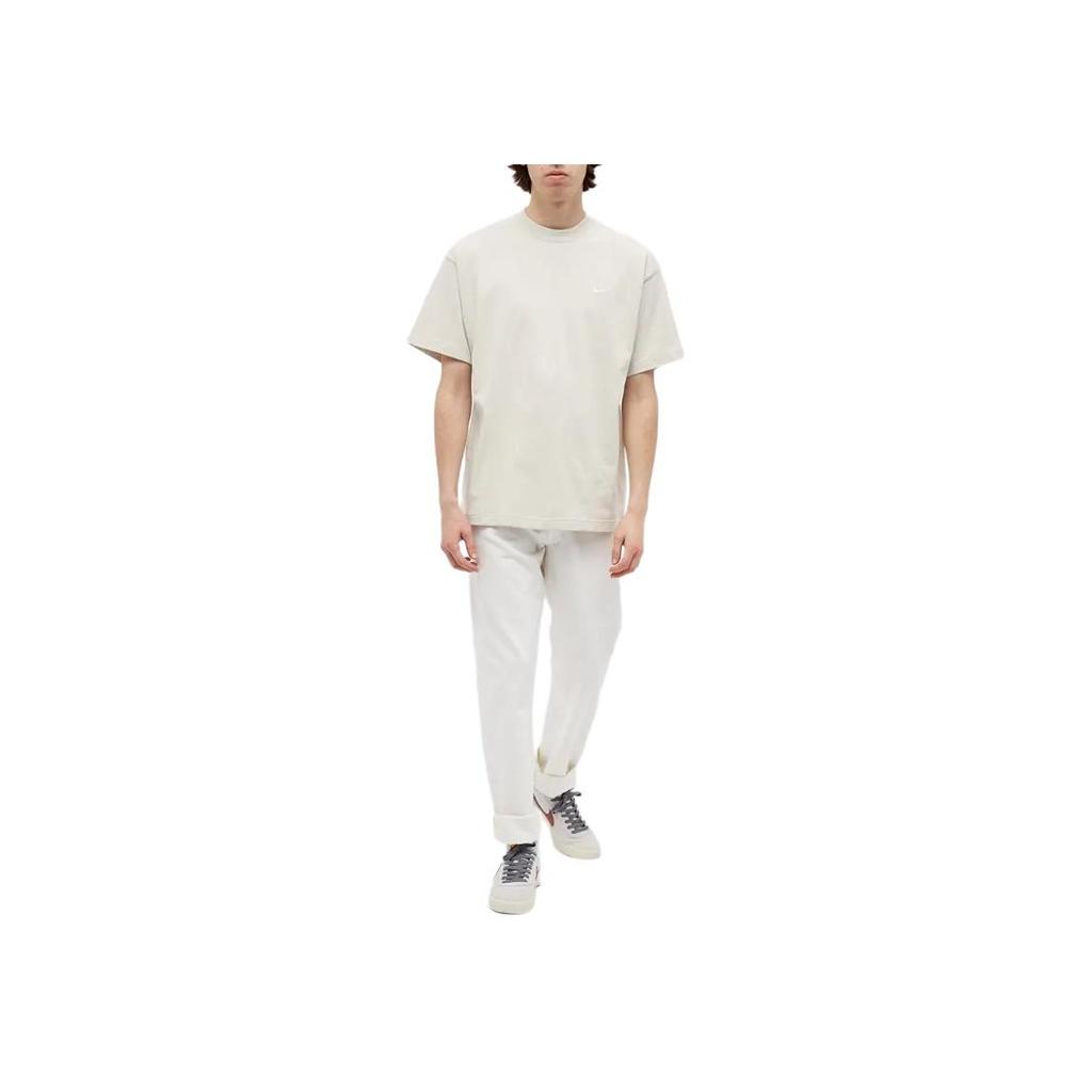 Nike Solid Logo Embroidered Loose Fit Straight Cut Short Sleeve T-Shirt Men Tops Light-Bone CV0559-072