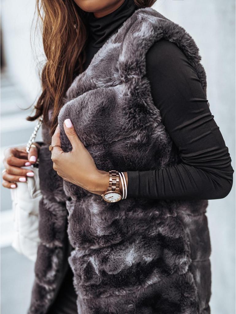2023 Autumn/Winter Long Round Neck Fur Vest Coat