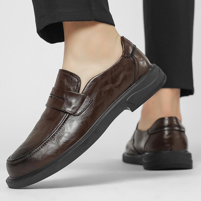 Fashion Men Loafers New Arrival Handmade Classic Men Shoes for Wedding Male Comfortable Business Shoe Leather All-match Men Casual Shoes