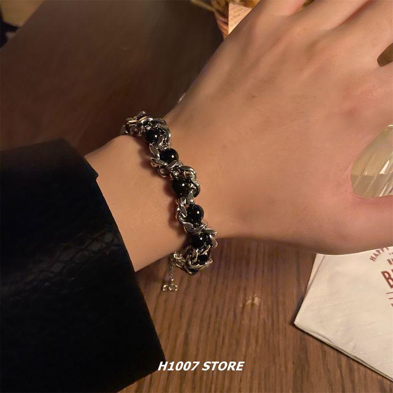

Heavy Industry Beaded Winding Titanium Steel Men s Bracelet Women Niche Design Sense Hip-hop Cold Wind Bracelet Wrist Jewelry A black beaded bracelet