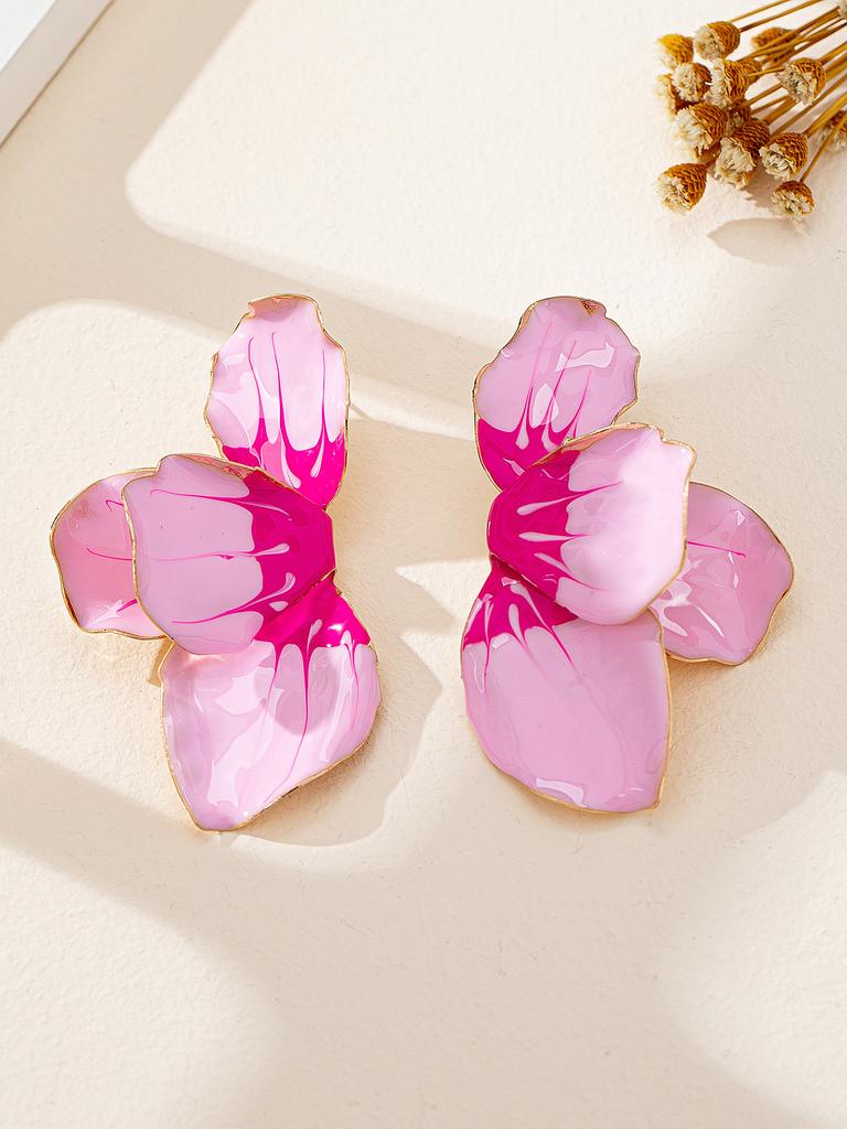 Gradual Change Of Pink Petals Dripping Oil Exaggerated Earrings, Fashion High Sense Sweet Wind Temperament Versatile Earrings