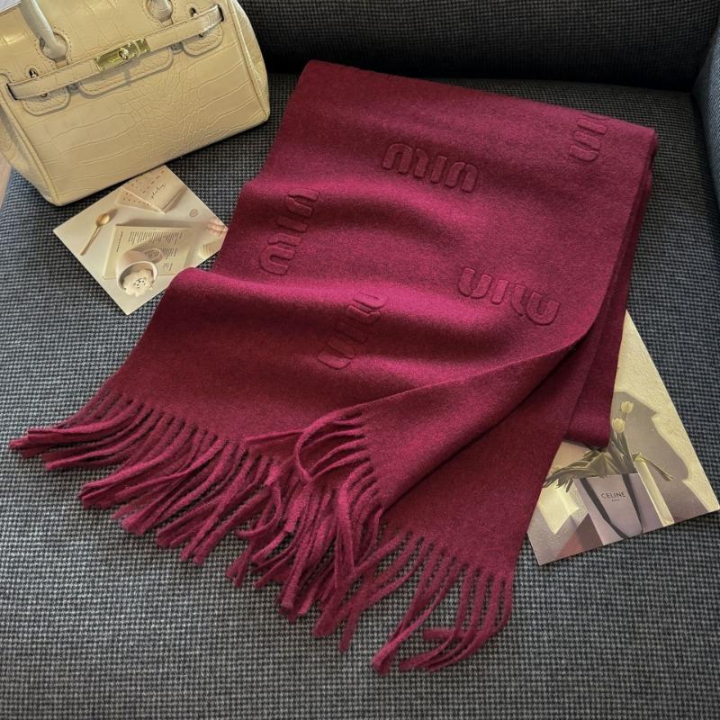 Popular Embossed Letter Wool Blended Scarf, Women's High-end Fringed Shawl, Youthful Vitality and Warm Scarf