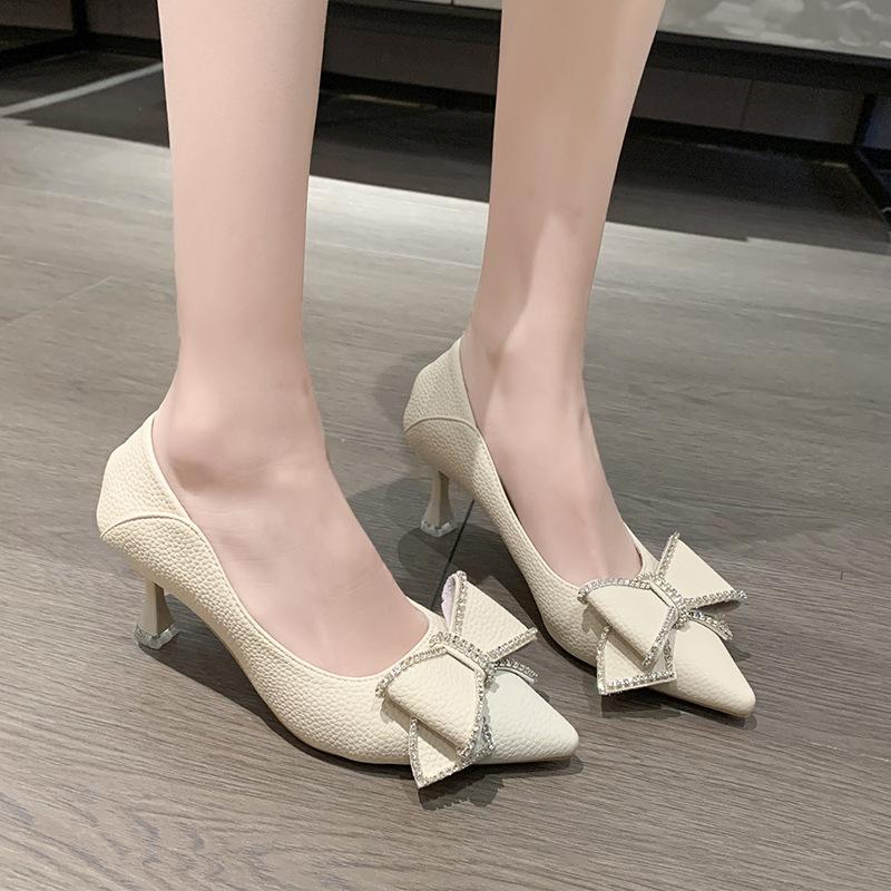 Pointed high heels women's fashion rhinestone thin heel work shoes 2024 spring and autumn new high-end temperament single shoes