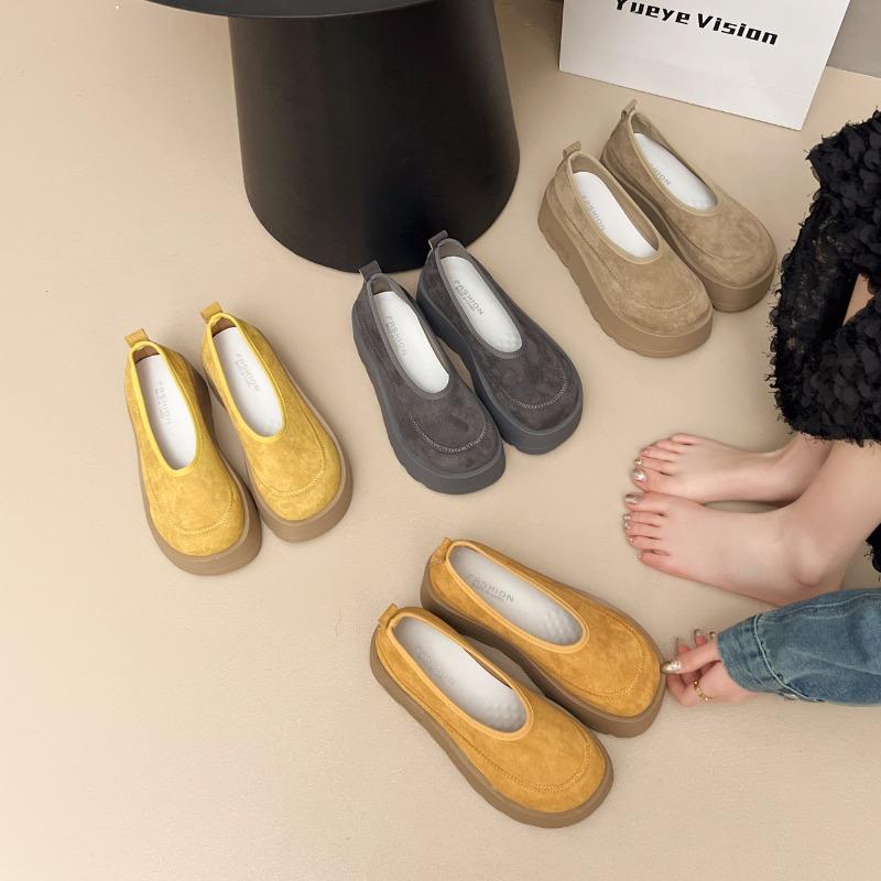 Modă 2025 Noi Pantofi Femeie cu Platformă și Piele de Cămilă Galbeni Mocasini Pantofi de Modă Femeie Primăvară Pantofi cu Toc Gros Concis Femeie