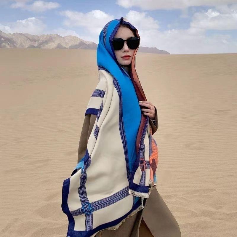 New Simple Korean Style Imitation Cashmere Scarf for Women Autumn and Winter Fashionable Design Niche Scarf Warm and Versatile Travel Shawl