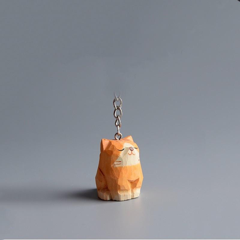 Funny Handmade Carved Wooden Cat Keychain Creative Pendant Non-toxic Material Unisex Keyring for Daily Key Organize