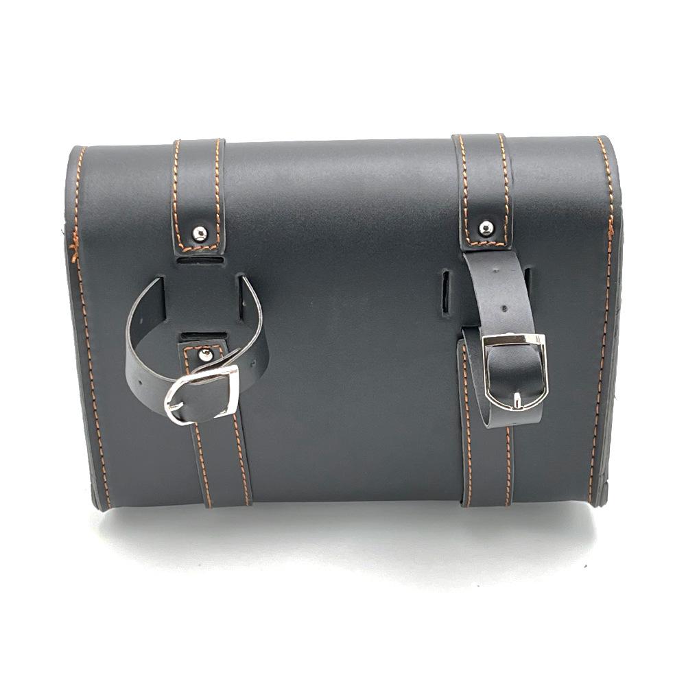 Harley Prince Dyna Fat Boy XL8831200N Motorrad mit modifizierten Satteltaschen, Seitentaschen, Vordertasche und Hecktasche