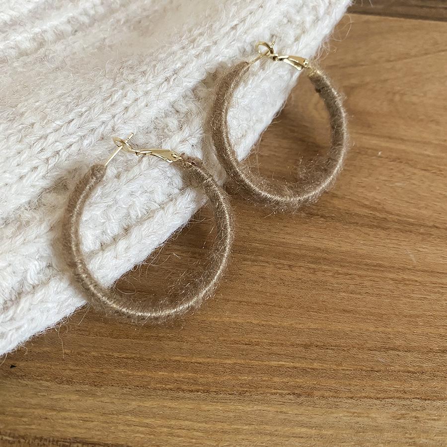 2025 new flocking round earrings autumn and winter simple temperament earrings daily commuting versatile earrings