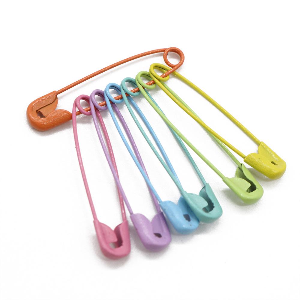 15-Color 450-Piece Safety Pin Set for Household Use