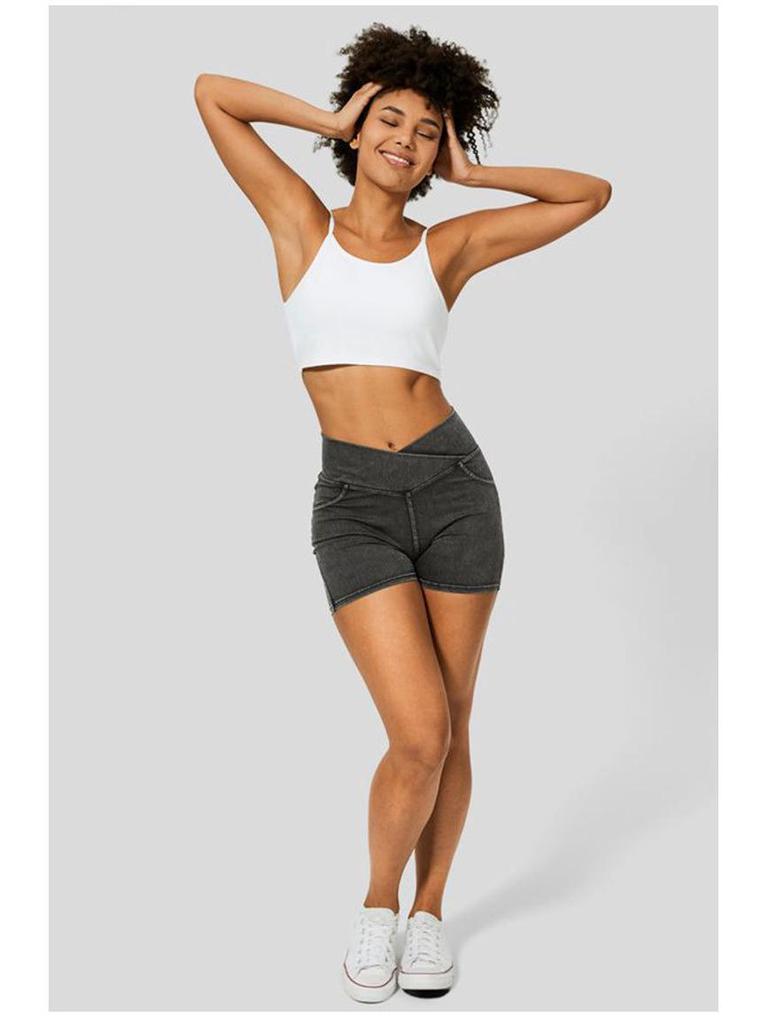 European & American Women's High-Waisted Butt-Lifting Denim Yoga Shorts with Pockets, Slimming 3/4 Length.