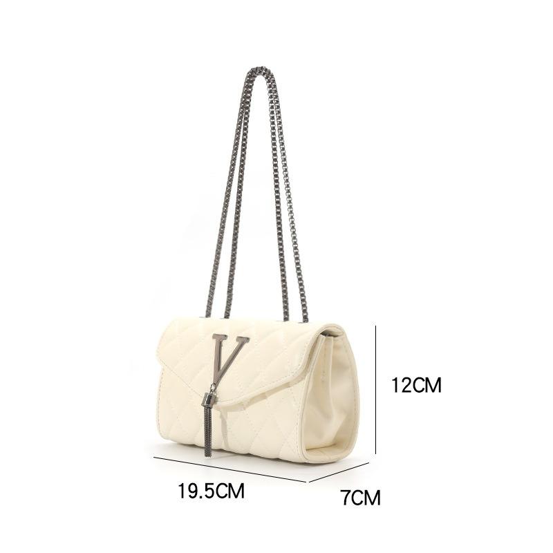 Autumn New Diamond Chain Fashionable Women's Small Square Bag Versatile Personality Portable Shoulder Messenger Bag