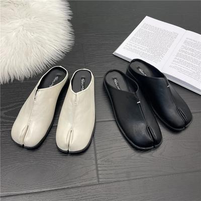 Mode Neue Mode Tabi Ninja Ballerinas Leder Zehentrenner Flache Schuhe Frau Bequeme Slipper Damen Lässige Niedrige Absätze Damen Mules