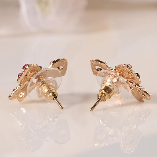 1 Pair Ear Jewelry Gold Plated Anti-rust Jewelry Gift Shiny Bowknot Ear Clips for Clubs