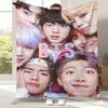 Modische B-BTS Kpop Flanelldecke, Ultraweiche Warme Plüschdecke für Zuhause Schlafzimmer Bett Sofa Abdeckung Büro Camping Picknick Geschenk