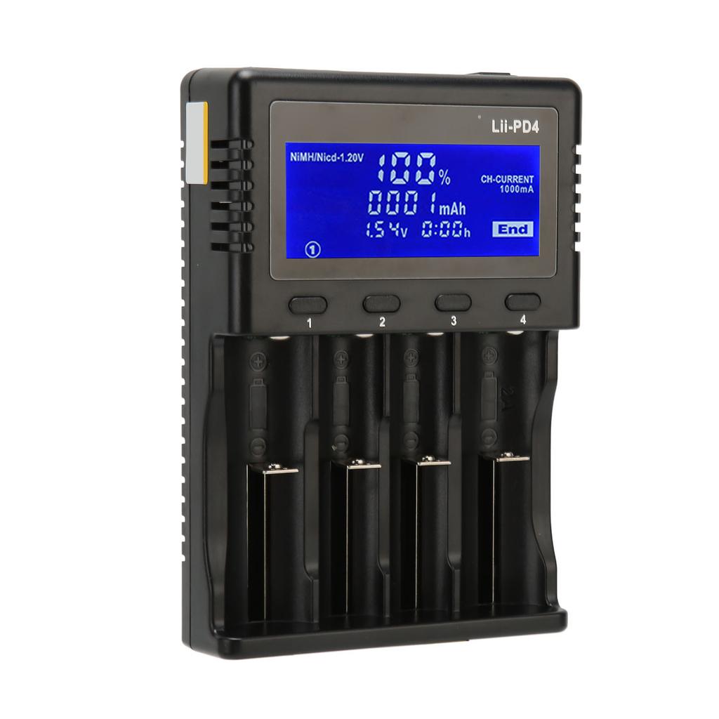 Smartes Batterieladegerät 4 Slots LCD-Anzeige Universelles Batterieladegerät für 26650 20700 18650 18350