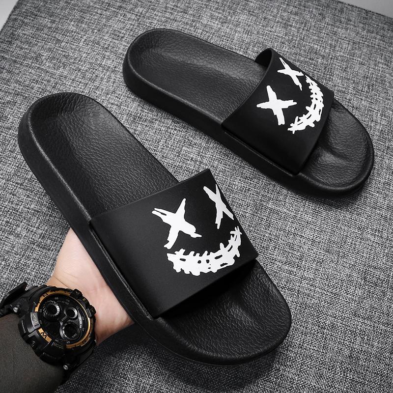 Men's Slippers Sandals Wear-resistant Shoes for Men Non-slip Soft and Comfortable Indoor and Outdoor Fashion Thick Bottom  New