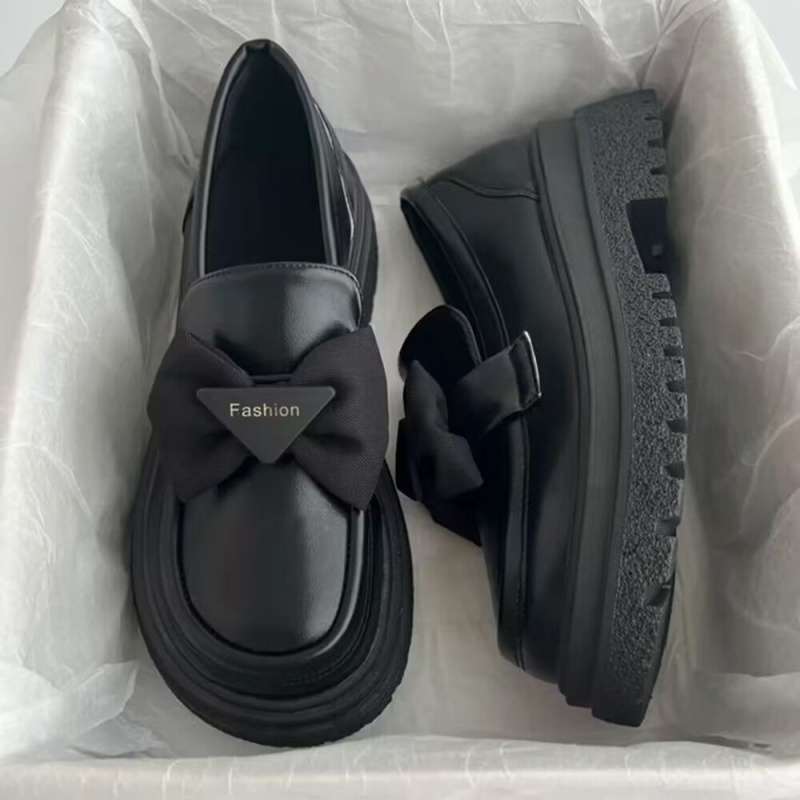 

Japanese jk one-pedal bow loafers in the autumn of 2025 new thick-soled heightening small leather shoes women s British style 35