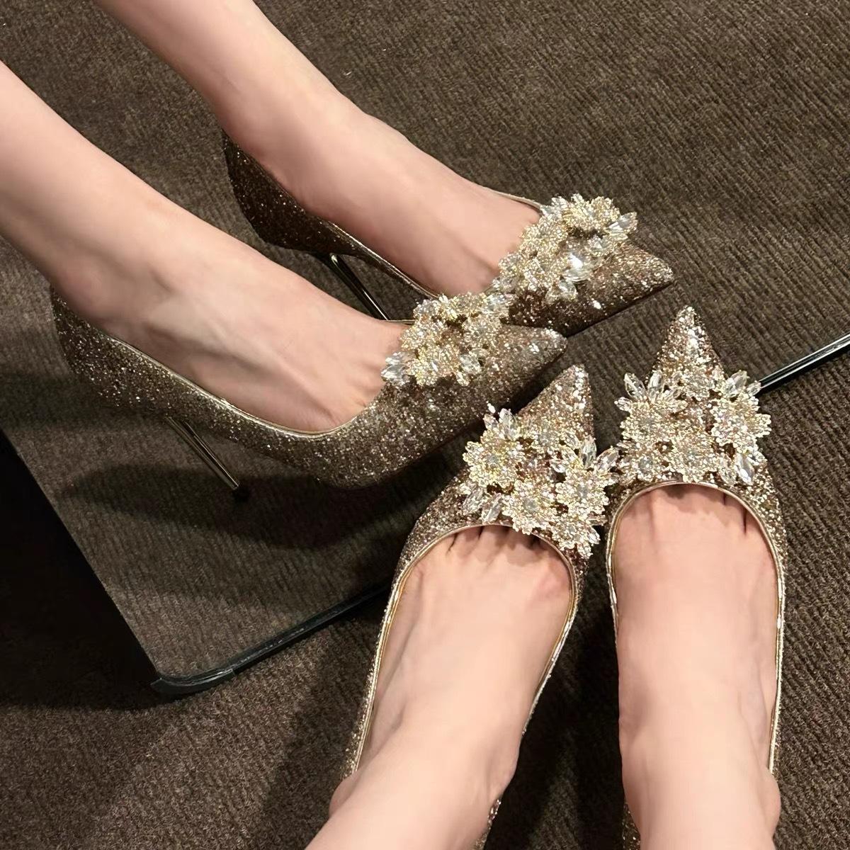 

Wedding shoes Xiuhe wedding dress two wear rhinestone crystal shoes adult ceremony sequins high heels bridal shoes pointed new single shoes 34