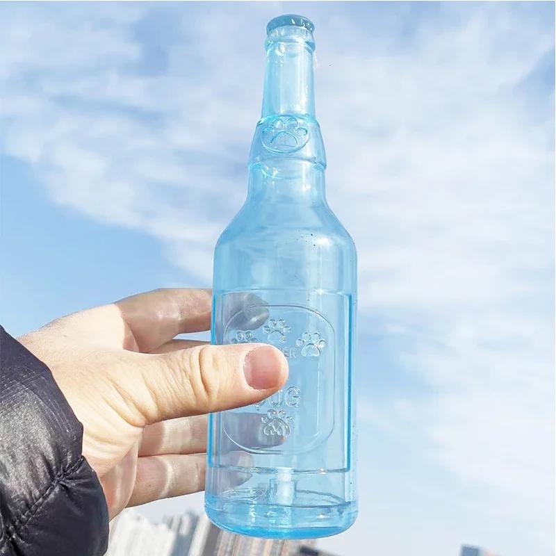 Juguete masticable para mascotas, botella de cerveza resistente a las mordeduras de TPR con pelota de tenis, juguete interactivo para masticar y chirriar los dientes de los cachorros