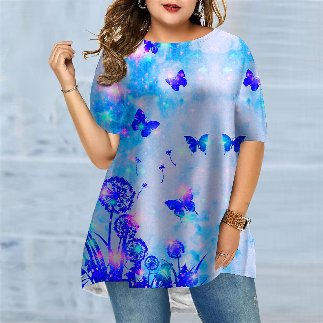 Женская летняя темная футболка с принтом бабочки больших размеров — фото 3