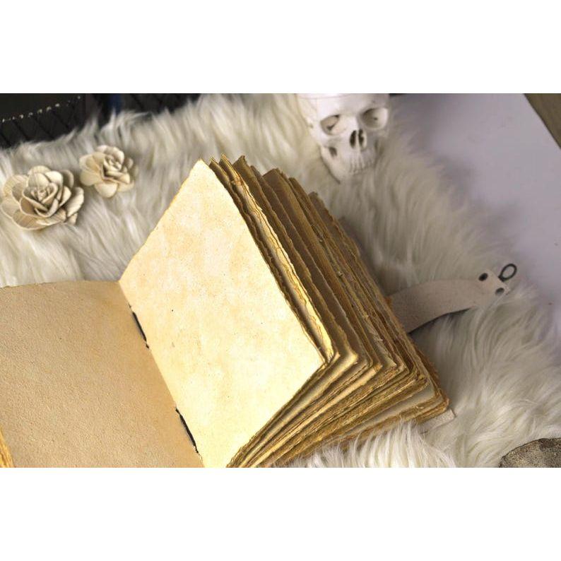 400 pages Tree of Life Vintage Grimoire Leather Journal for Women and Men Handmade Deckle Edge Paper Leather Notebook Diary With Lock