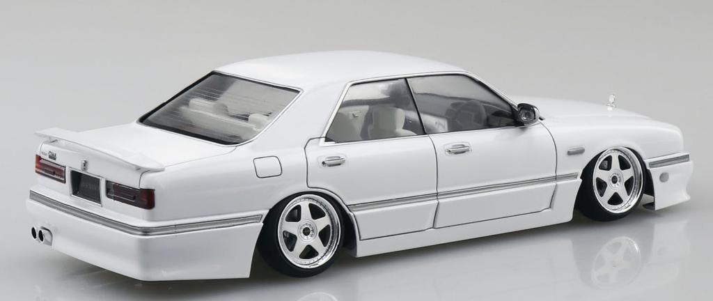 Aoshima Bunka Kyozai Scale The Tuned Car 85 Nissan Insurance Y31 Cima Plastic Model 1/24 No. '89