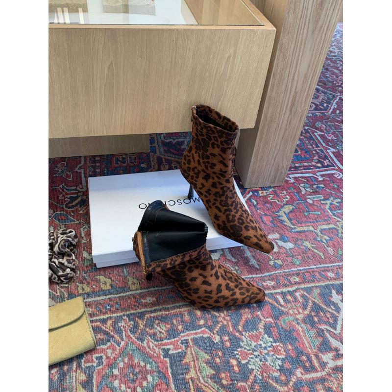

Short boots women s high heels 2025 autumn and winter new versatile French thin heel elastic boots suede pointed thin boots 39