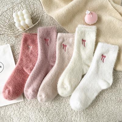 Meias Femininas de Inverno com Laço Bordado até o Meio da Panturrilha Quentes Aconchegantes para Casa Dormir