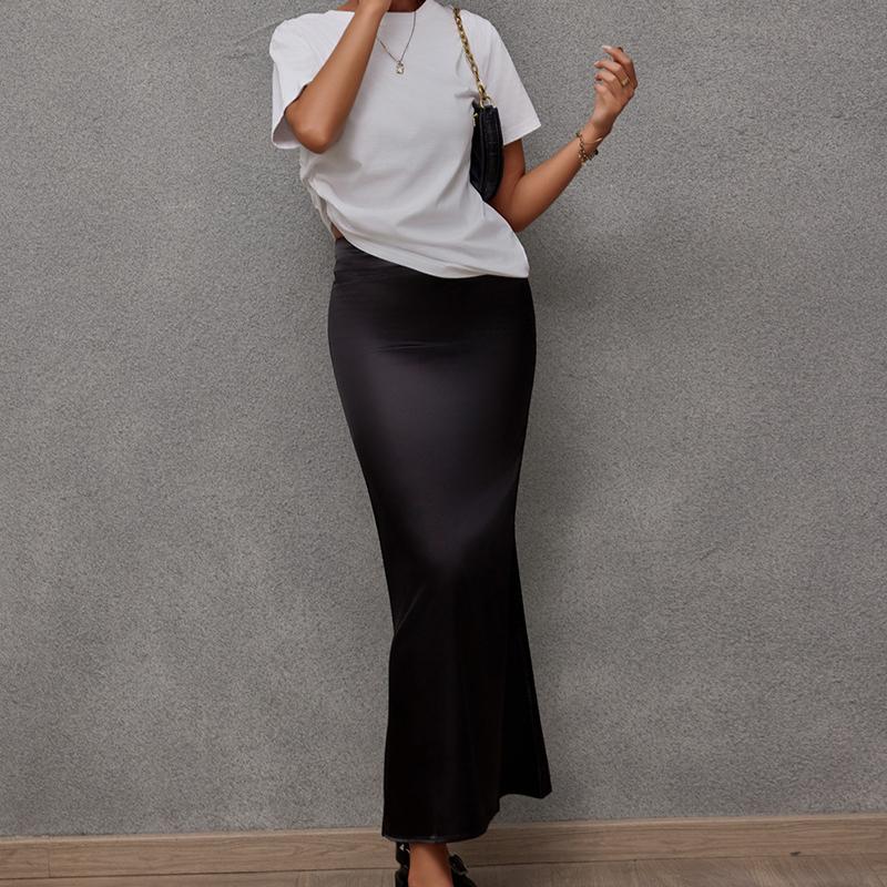 Φόρμα άνοιξη/καλοκαίρι 2025 νέα φούστα απομίμησης μεταξιού, σατέν φούστα, γυναικεία φούστα που αγκαλιάζει το σώμα