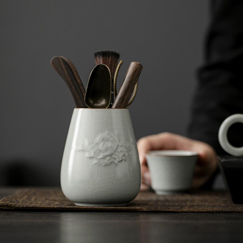 

Ru Ware Ceramic Tea Set: Six Gentlemen Accessories - Tea Clip & Spoon, New Chinese Style