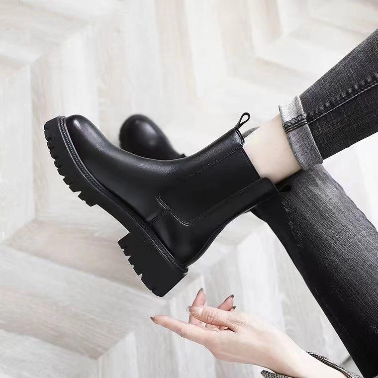 Thick-soled British style thin Martin boots women's 2025 autumn and winter new retro elegant thick heel Chelsea short boots ins