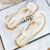 Comemore 2025 Summer New Elegant Women's Sandals Flat Female Shoes Flower Design Black White Flip-flops Large Size 42 43