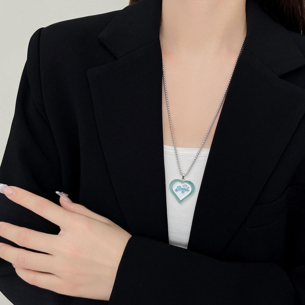 Titanium Steel Necklace Female Sweet Cool Wind Love Pendant Necklace Hip Hop Fresh Street Long Sweater Chain