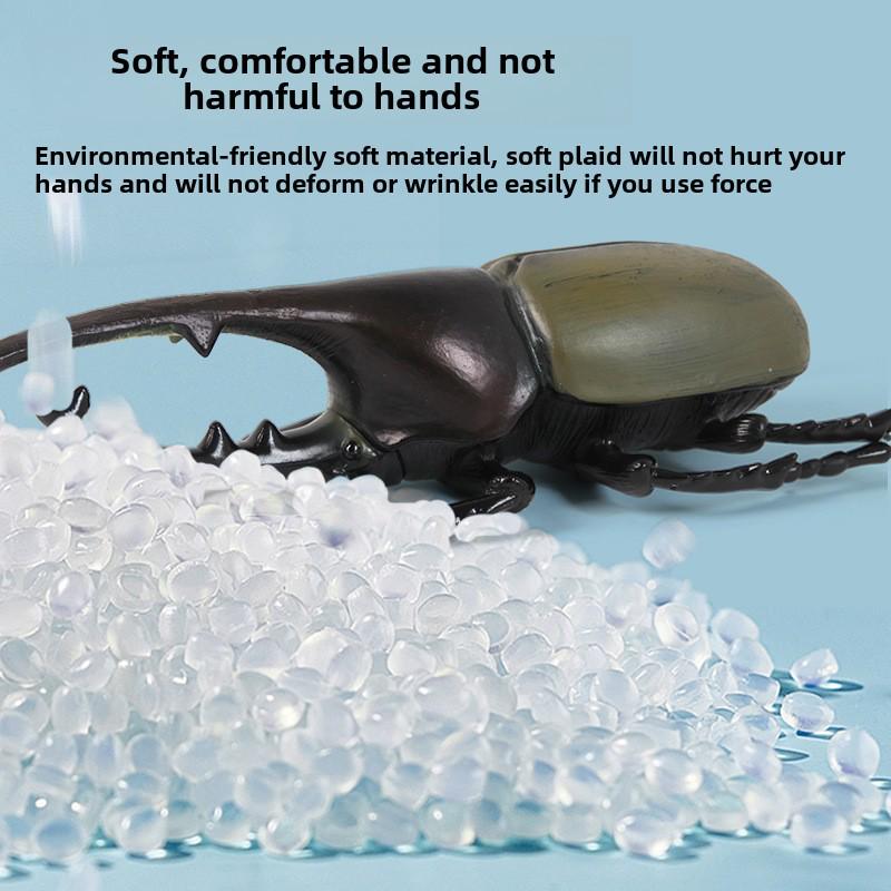 "Oversized Beetle Model Ornaments: Children's Animal Simulation Toys"