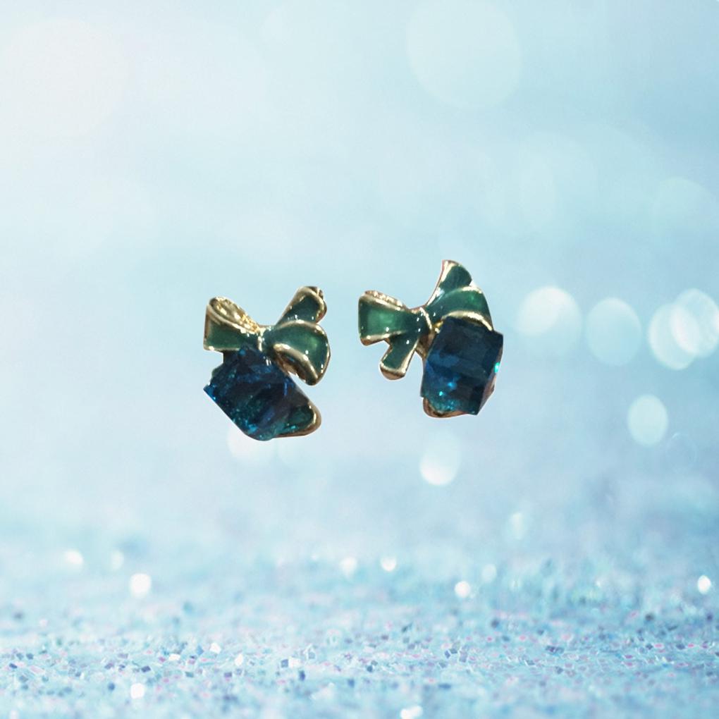 Fashion Bowknot Charming Women Jewelry Square Crystal Stud Earring Pair Blue