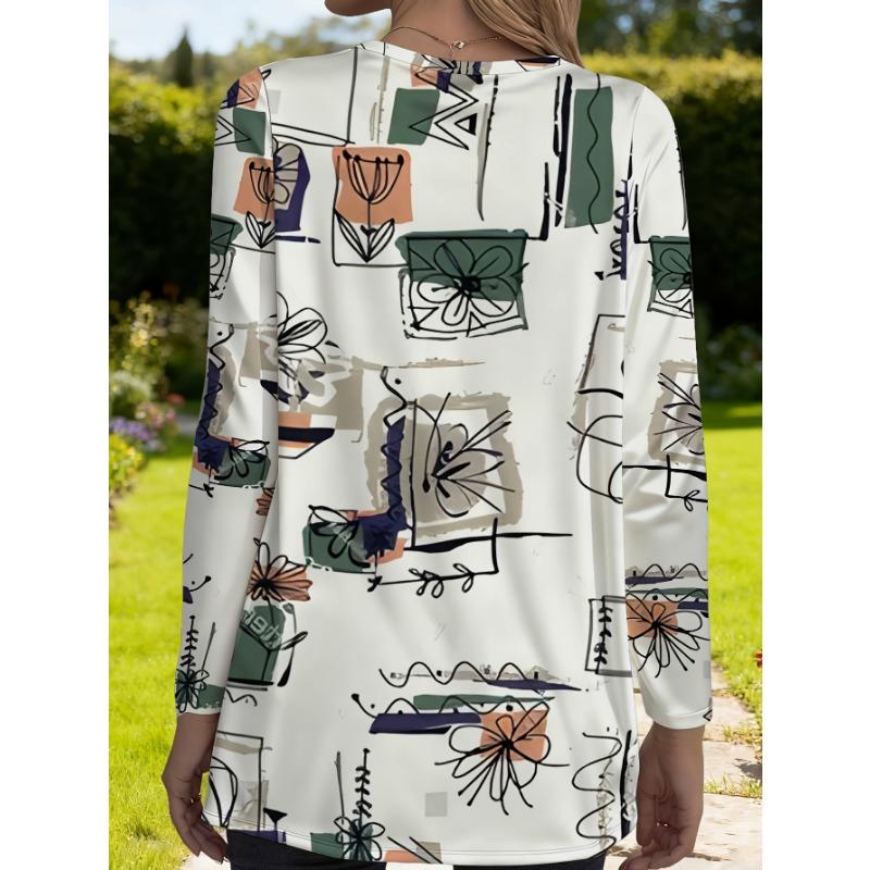 Women's plus size loose top with pocket design and artistic print