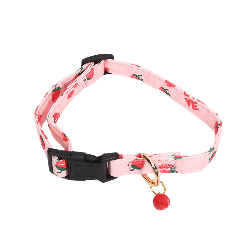 

Fashionable And Trendy Cat Collar With Strawberry Watermelon Print For Pets Neck Less Traction Adjustable Collar S