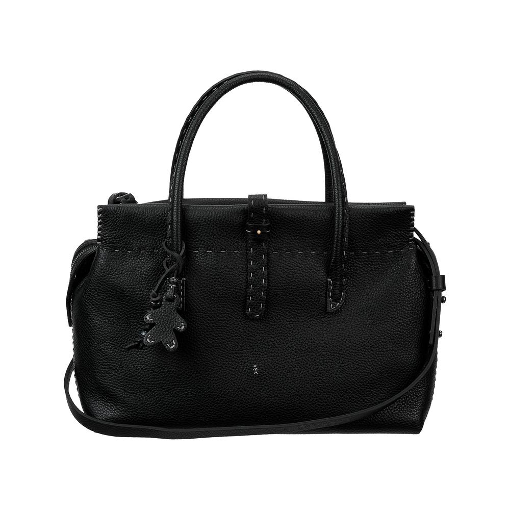 Henry Beguelin Alessia M Muplon Black