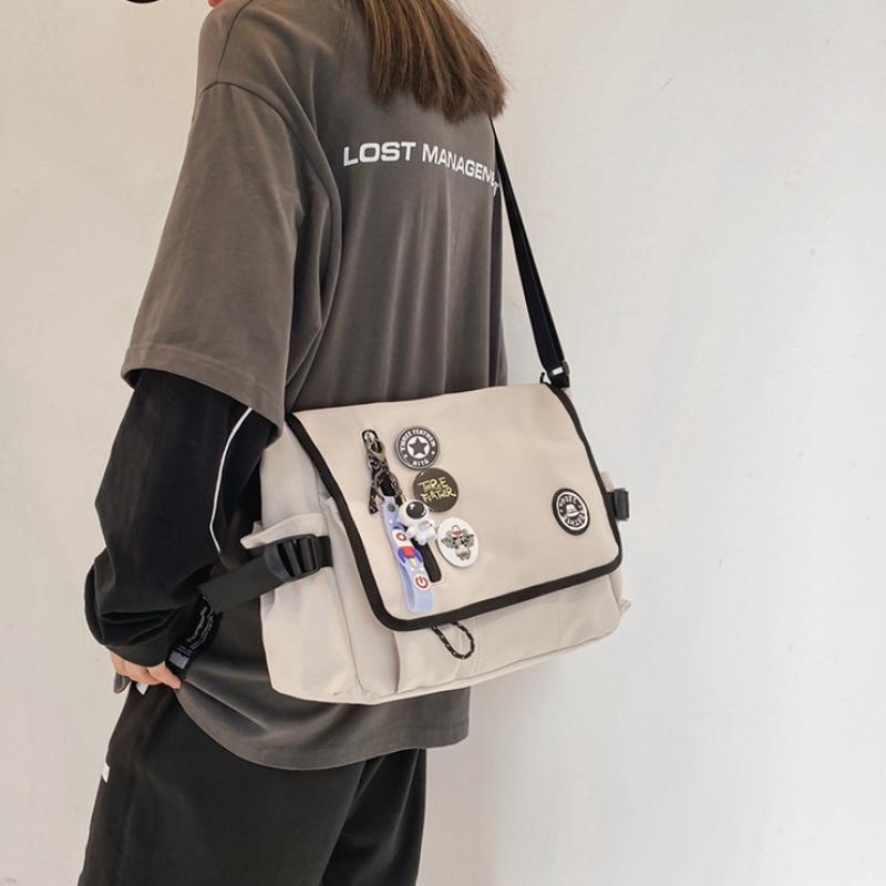 Trendige Nylon-Crossbody-Tasche für Herren, große Kapazität, japanischer Stil, Messenger Bag, lässige Schultertasche im Harajuku-Stil, Sac Bags