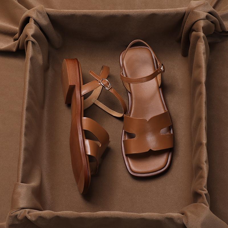 Französisch Retro Ein-Wort mit Zehensandalen Damen 2025 neu einfach und vielseitig flachsohlige Feenschuhe Damen Sandalen