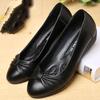 Fashion Women Flats Shoes Casual Light Comfortable Patent Leather Summer Lady Students 2024 New Fashion Outdoor Loafers Female